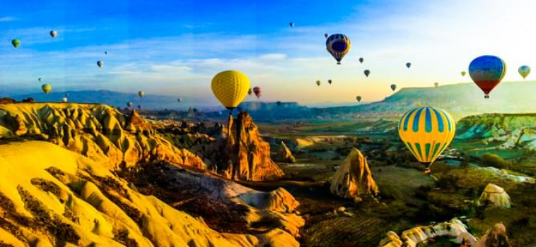 Drift Silently Over Turkey’s Surreal Landscape In A Private Hot Air Balloon